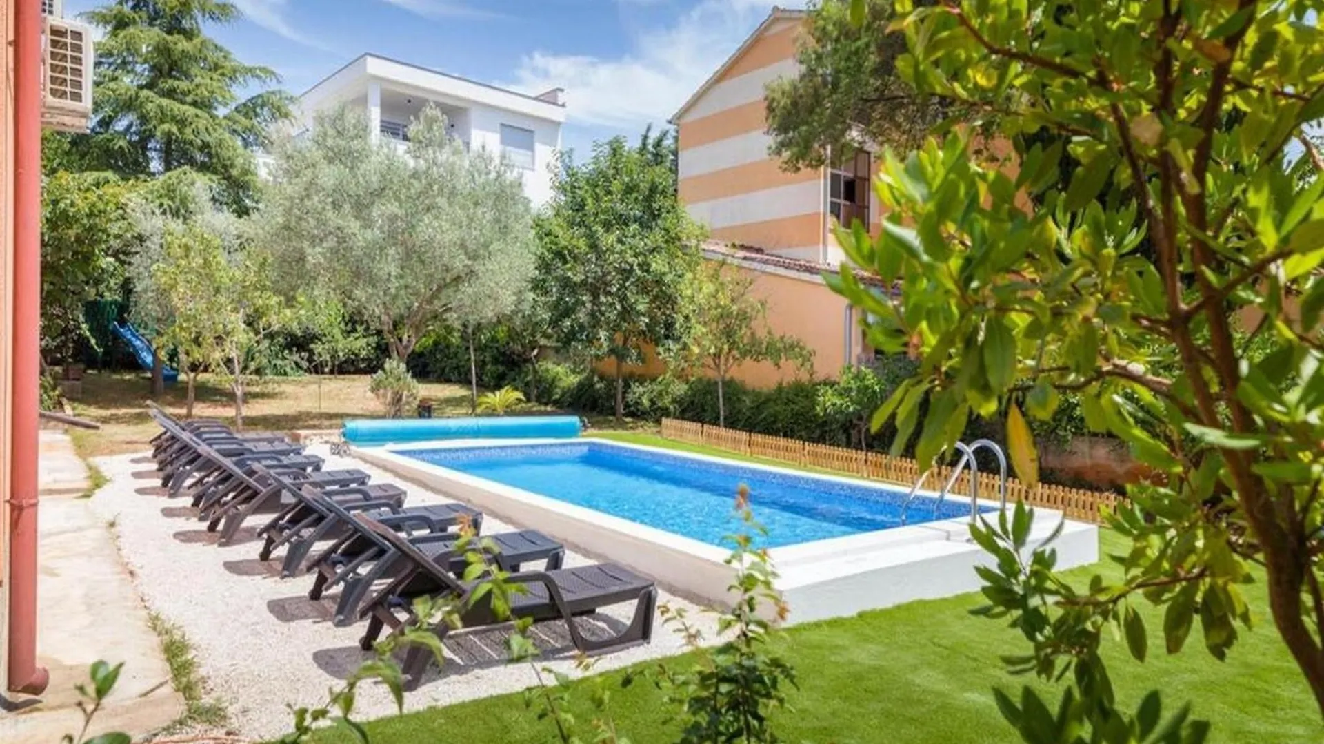 Family Frendly Holiday Home With Pool Fazana